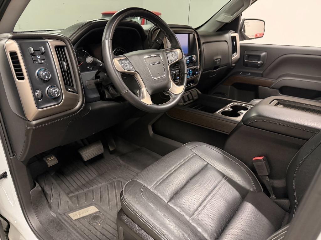 GMC Sierra 1500 Denali Crew Cab Long Box 4WD 2018