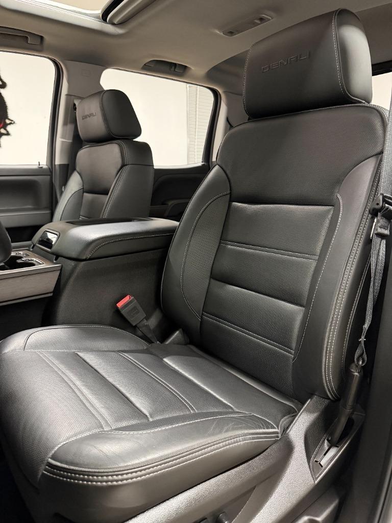 GMC Sierra 1500 Denali Crew Cab Long Box 4WD 2018