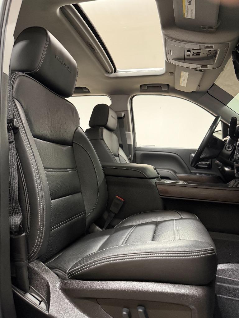 GMC Sierra 1500 Denali Crew Cab Long Box 4WD 2018