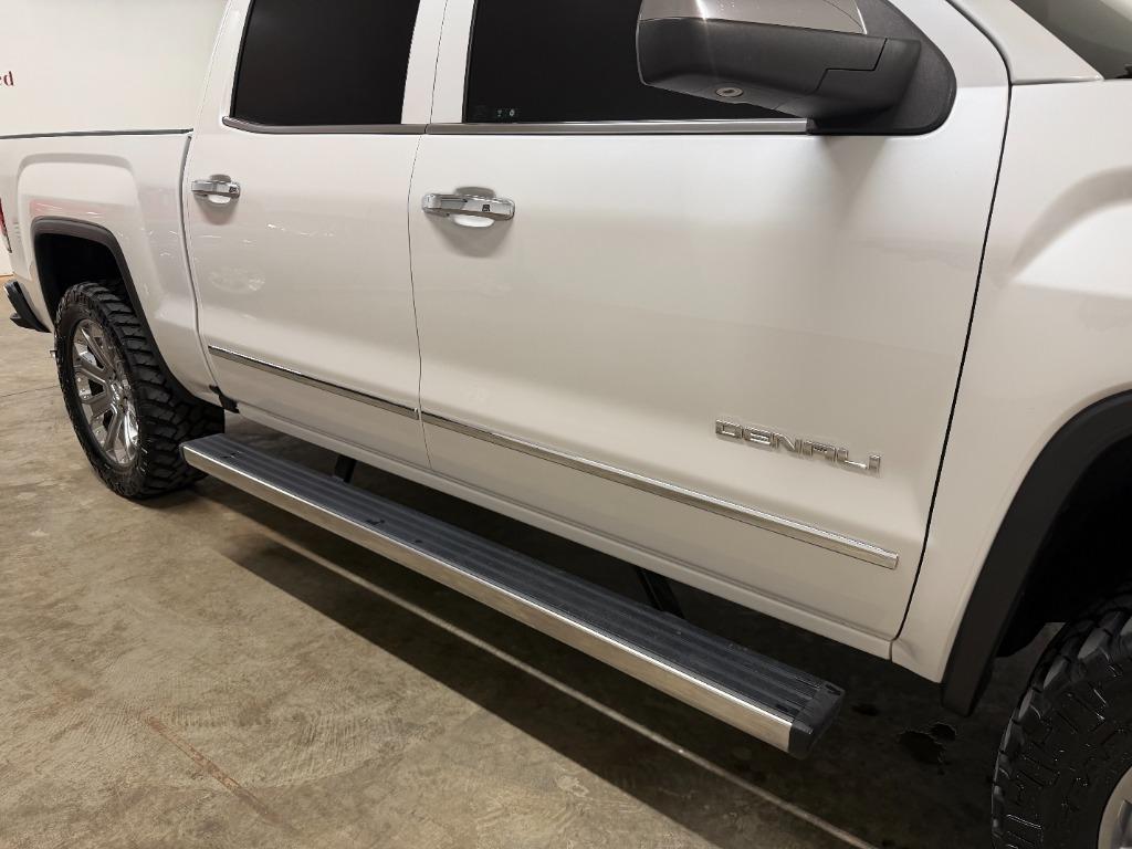 GMC Sierra 1500 Denali Crew Cab Long Box 4WD 2018