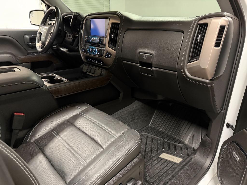 GMC Sierra 1500 Denali Crew Cab Long Box 4WD 2018