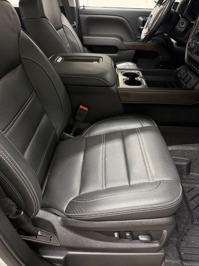 GMC Sierra 1500 Denali Crew Cab Long Box 4WD 2018