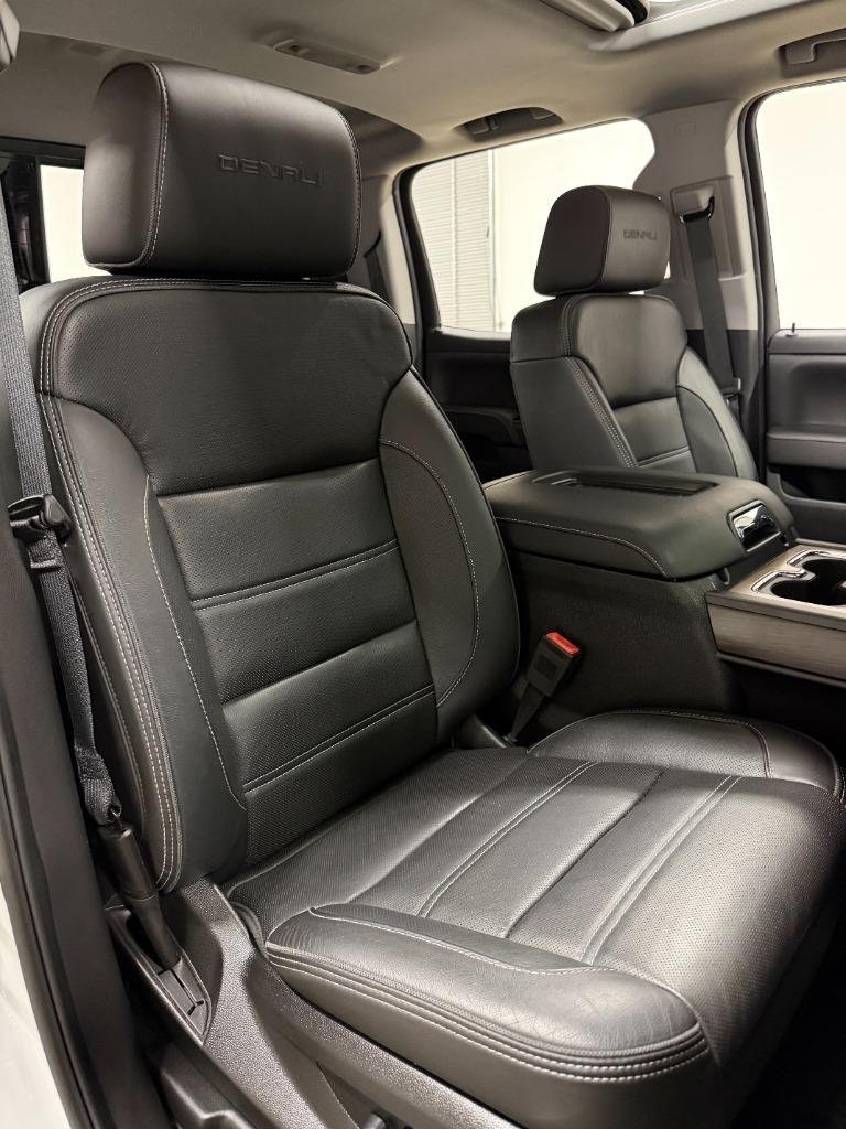 GMC Sierra 1500 Denali Crew Cab Long Box 4WD 2018