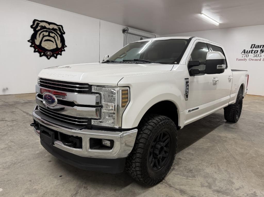 Ford F-250 SD Lariat Crew Cab 4WD 2019