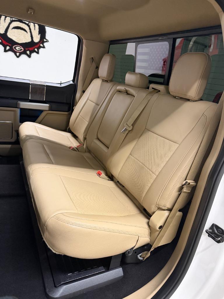 Ford F-250 SD Lariat Crew Cab 4WD 2019