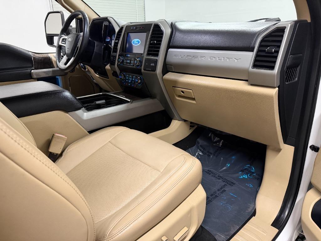 Ford F-250 SD Lariat Crew Cab 4WD 2019
