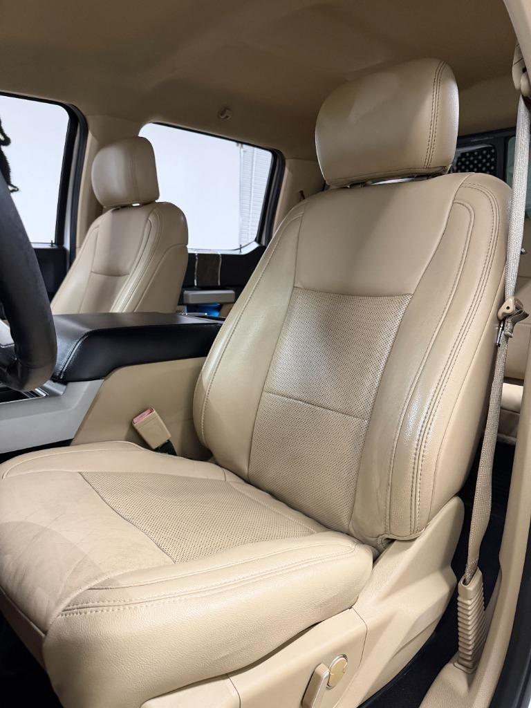 Ford F-250 SD Lariat Crew Cab 4WD 2019