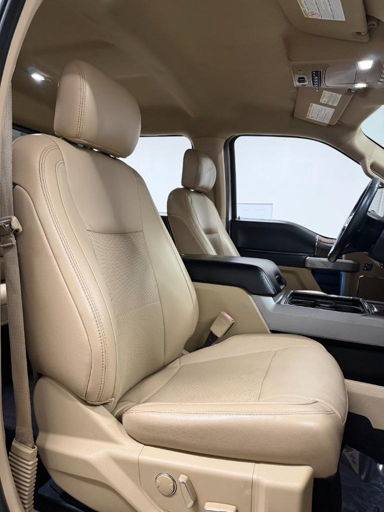 Ford F-250 SD Lariat Crew Cab 4WD 2019
