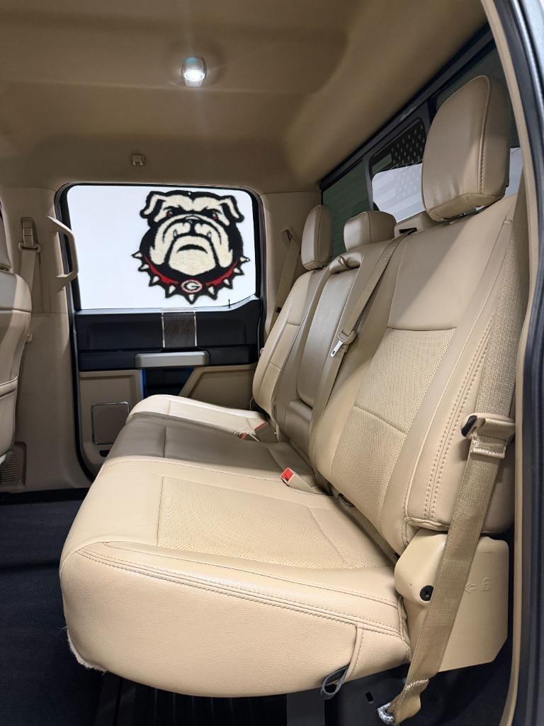 Ford F-250 SD Lariat Crew Cab 4WD 2019