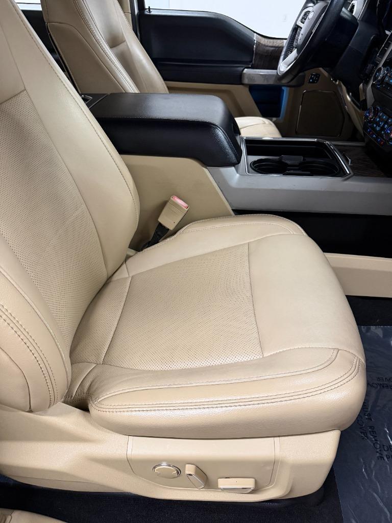 Ford F-250 SD Lariat Crew Cab 4WD 2019