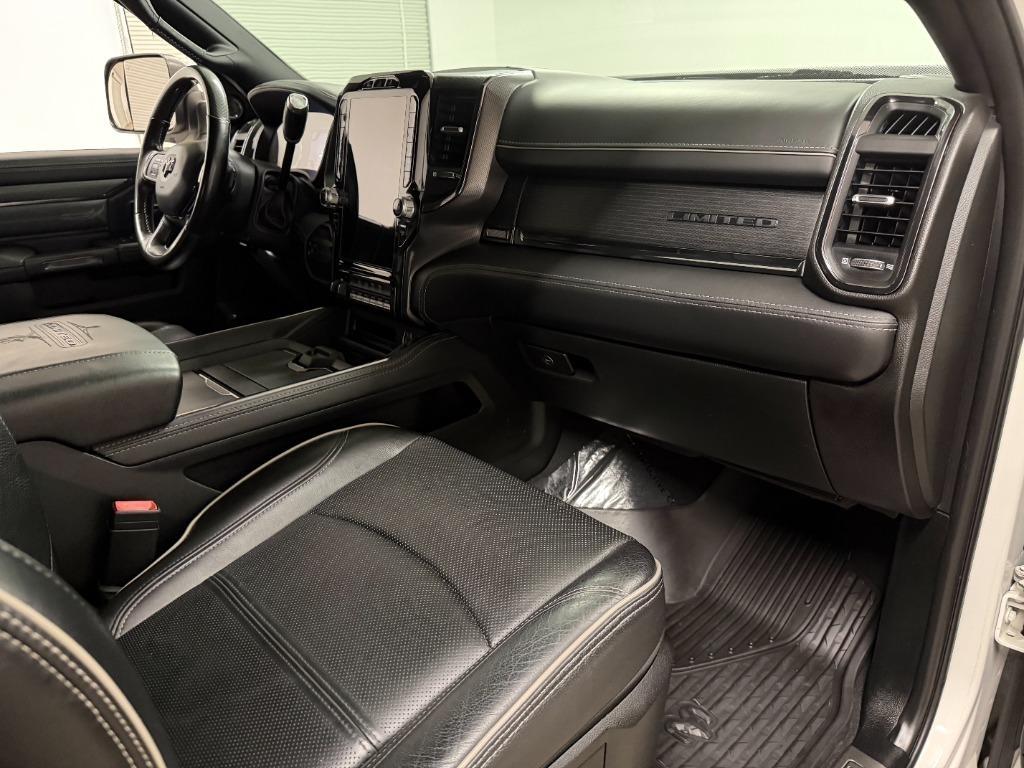 RAM 3500 Limited Crew Cab LWB 4WD 2022