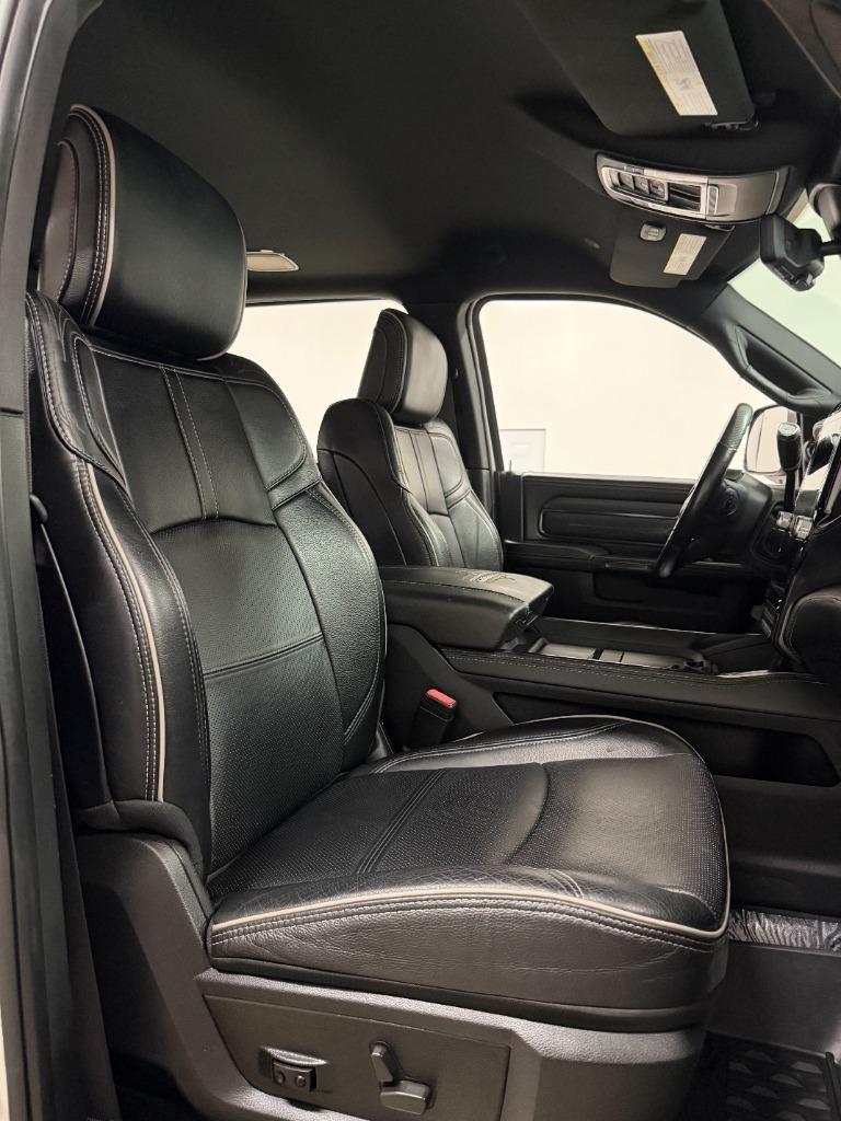 RAM 3500 Limited Crew Cab LWB 4WD 2022