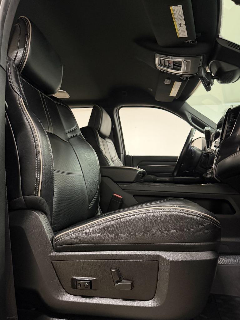 RAM 3500 Limited Crew Cab LWB 4WD 2022