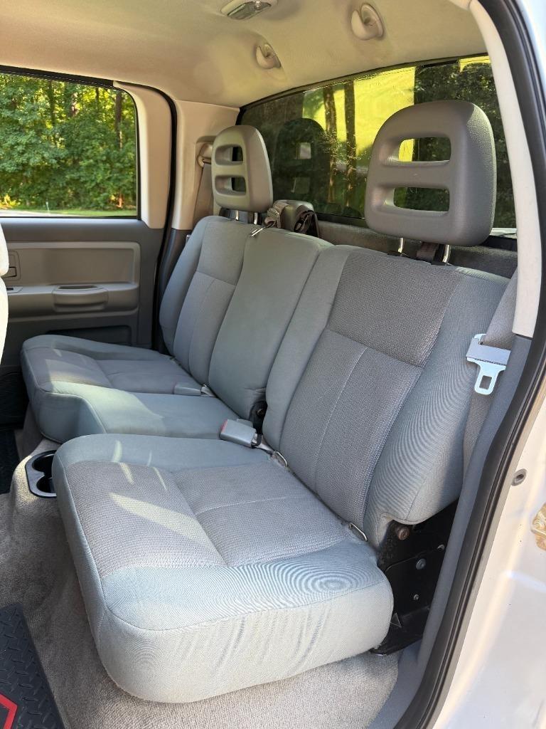 Dodge Dakota SLT Quad Cab 2WD 2005