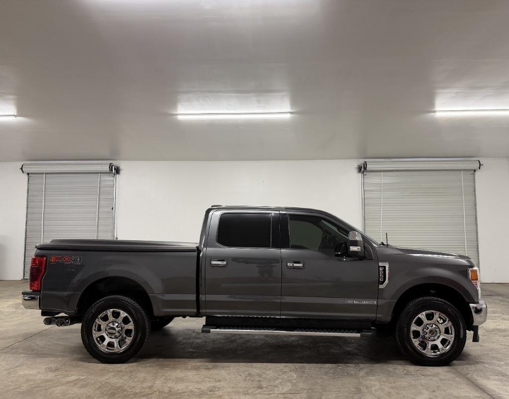 Ford F-250 SD Lariat Crew Cab 4WD 2020