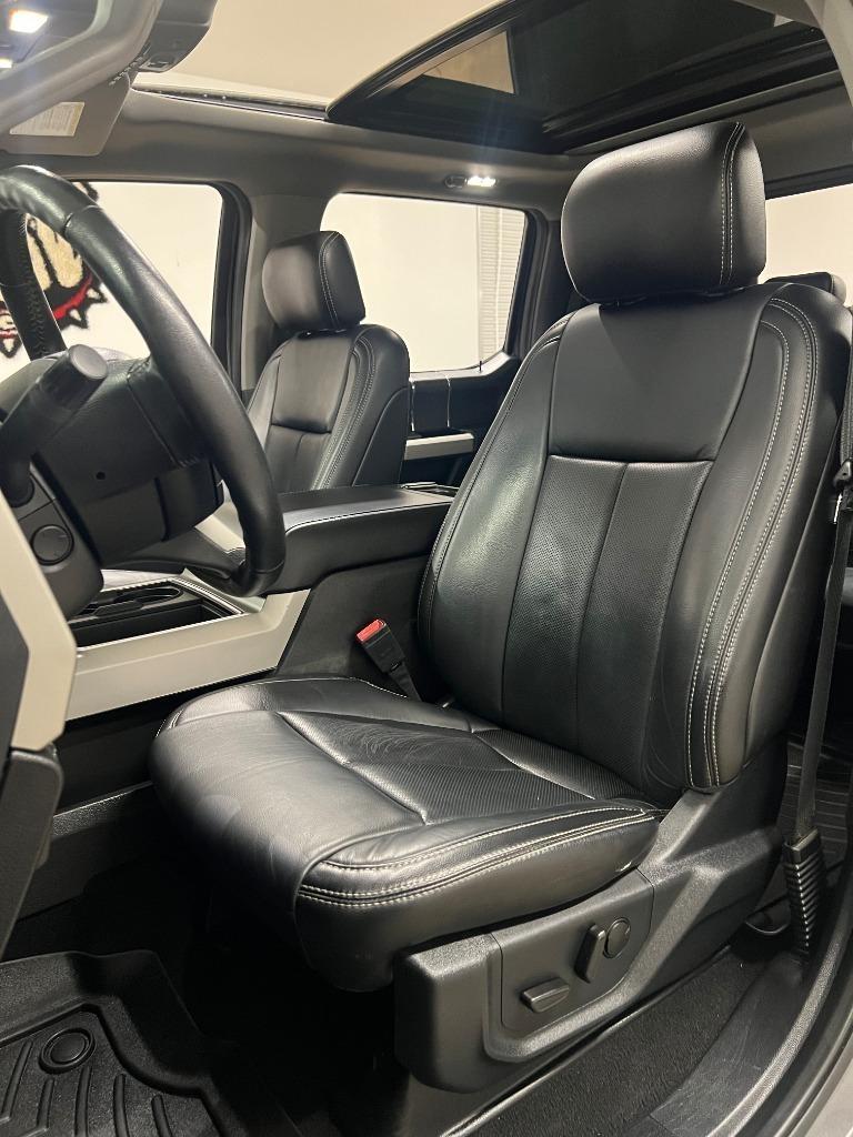 Ford F-250 SD Lariat Crew Cab 4WD 2020