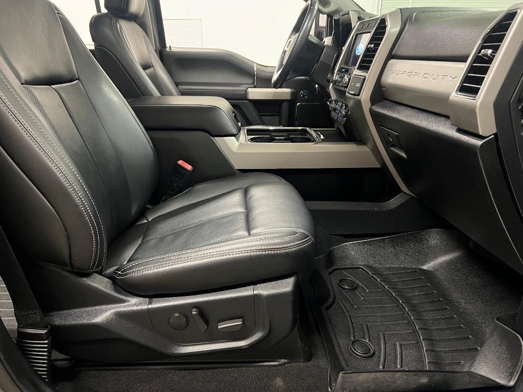 Ford F-250 SD Lariat Crew Cab 4WD 2020