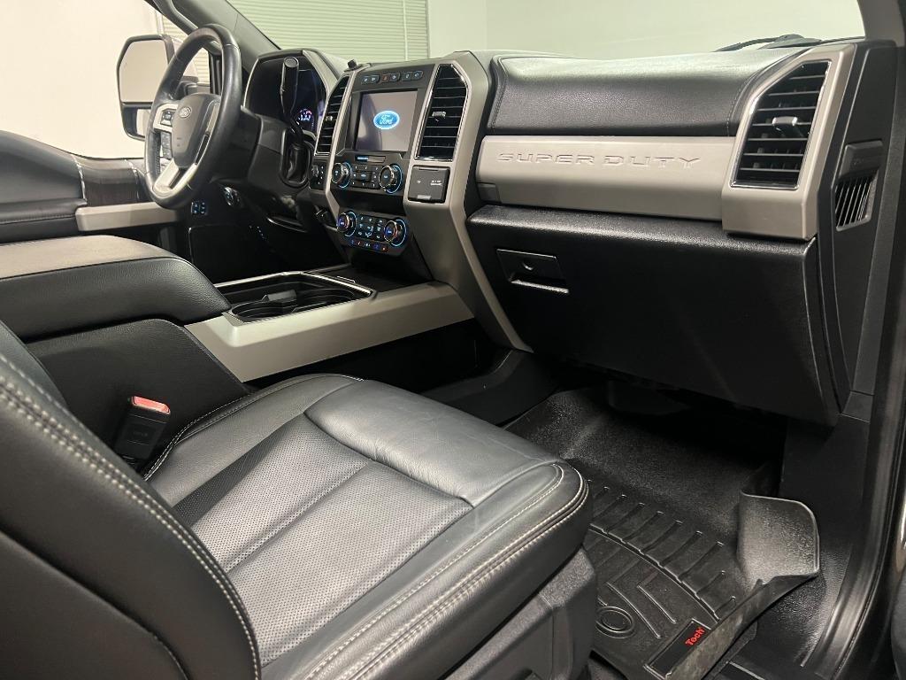 Ford F-250 SD Lariat Crew Cab 4WD 2020