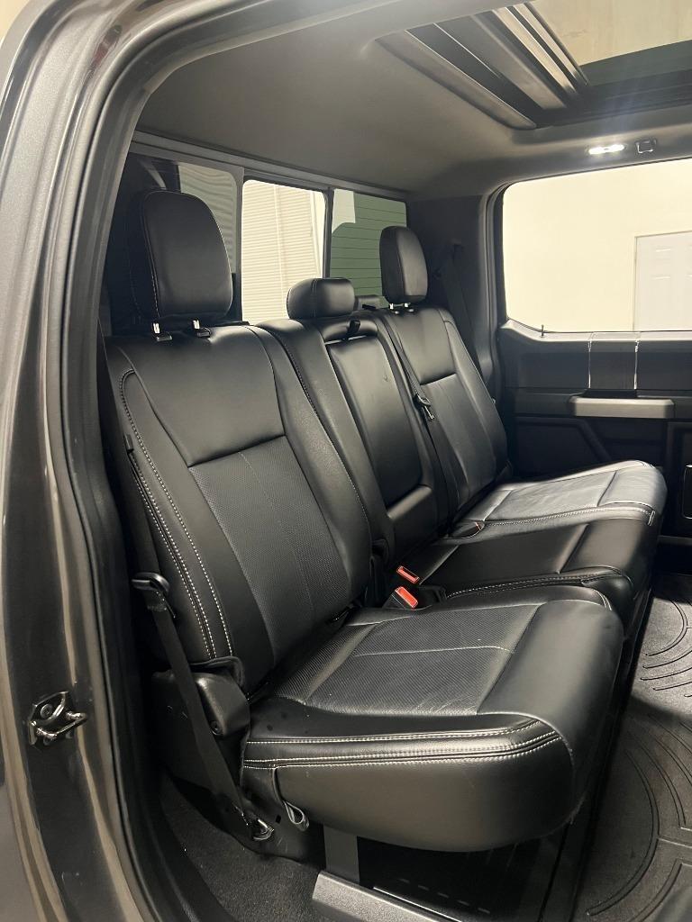 Ford F-250 SD Lariat Crew Cab 4WD 2020