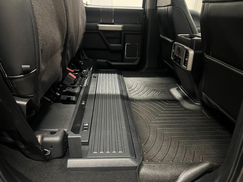 Ford F-250 SD Lariat Crew Cab 4WD 2020