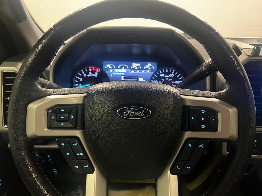 Ford F-250 SD Lariat Crew Cab 4WD 2020