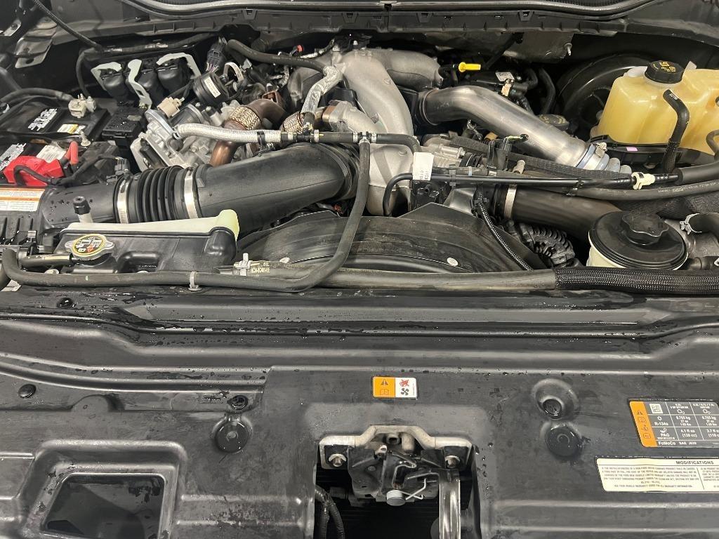 Ford F-250 SD Lariat Crew Cab 4WD 2020