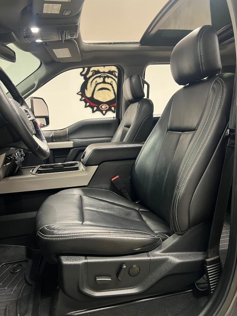 Ford F-250 SD Lariat Crew Cab 4WD 2020