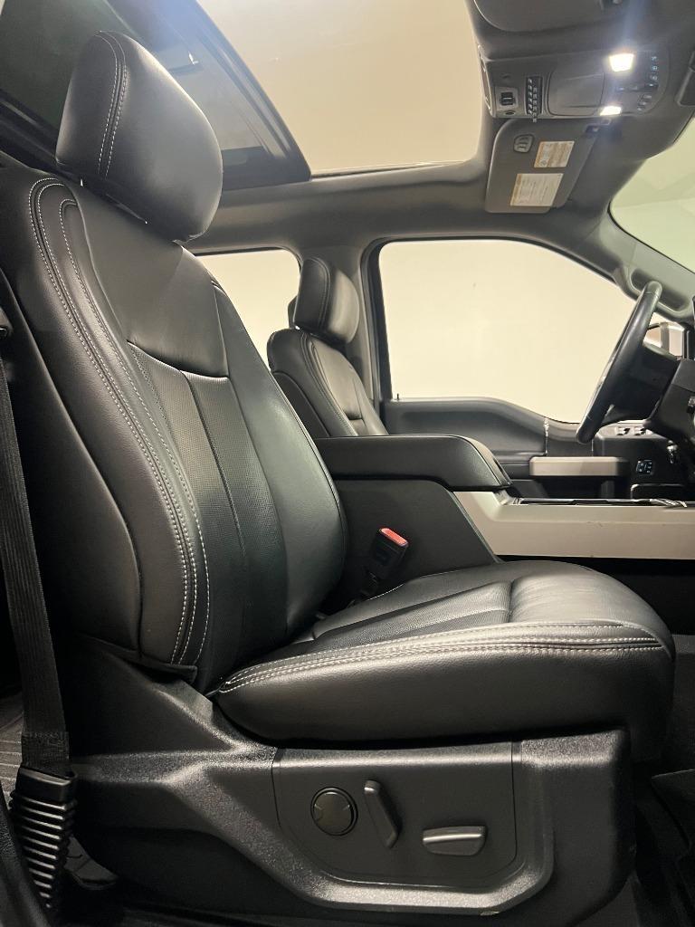 Ford F-250 SD Lariat Crew Cab 4WD 2020