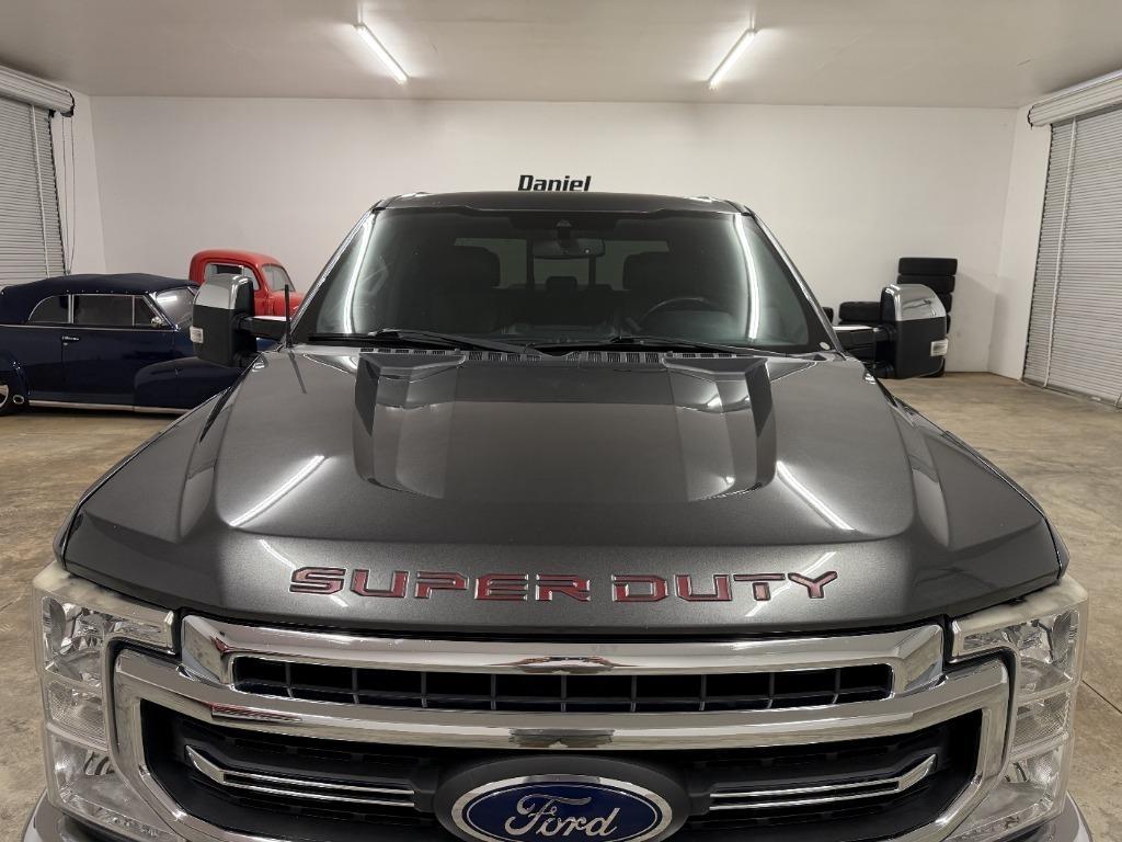 Ford F-250 SD Lariat Crew Cab 4WD 2020