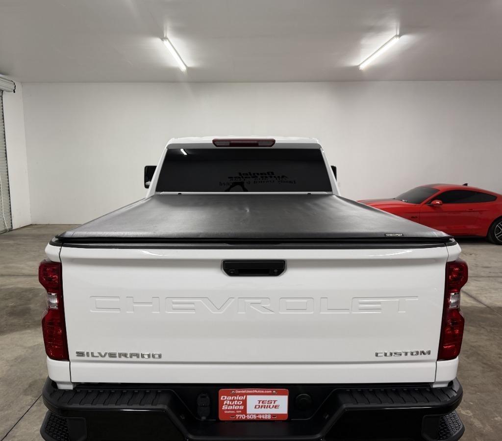 Chevrolet Silverado 2500HD Custom Crew Cab Long Box 4WD 2025