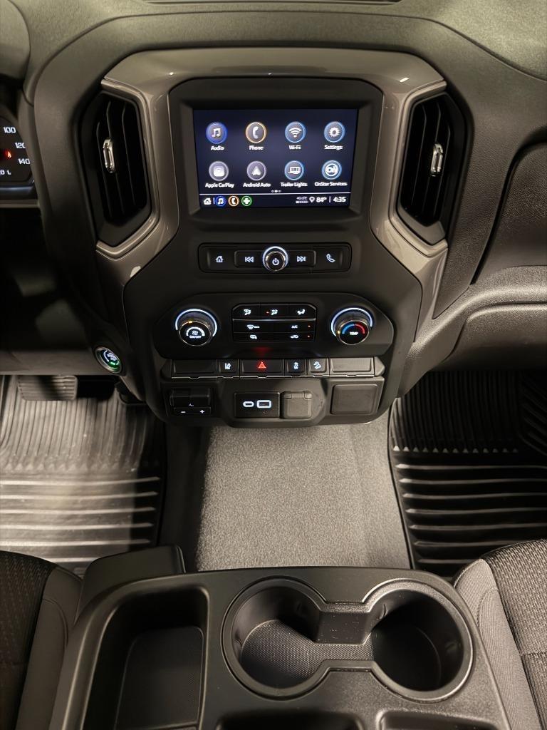 Chevrolet Silverado 2500HD Custom Crew Cab Long Box 4WD 2025