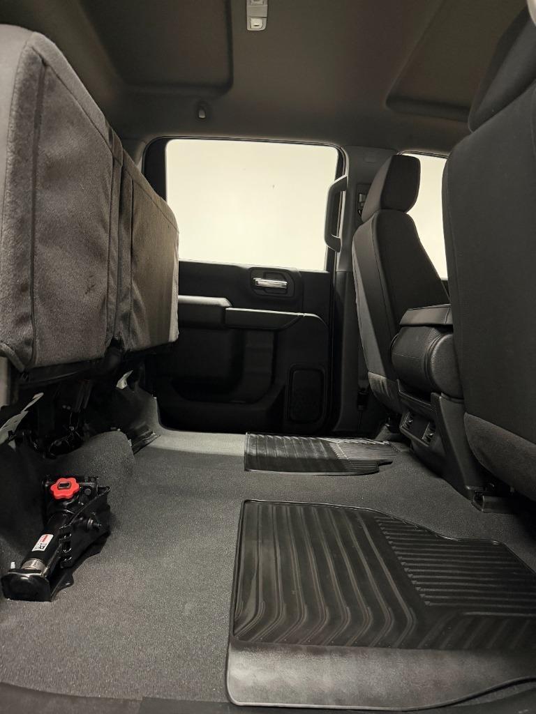 Chevrolet Silverado 2500HD Custom Crew Cab Long Box 4WD 2025