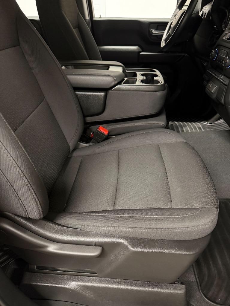 Chevrolet Silverado 2500HD Custom Crew Cab Long Box 4WD 2025