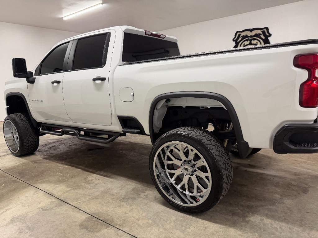 Chevrolet Silverado 2500HD Custom Crew Cab Long Box 4WD 2025