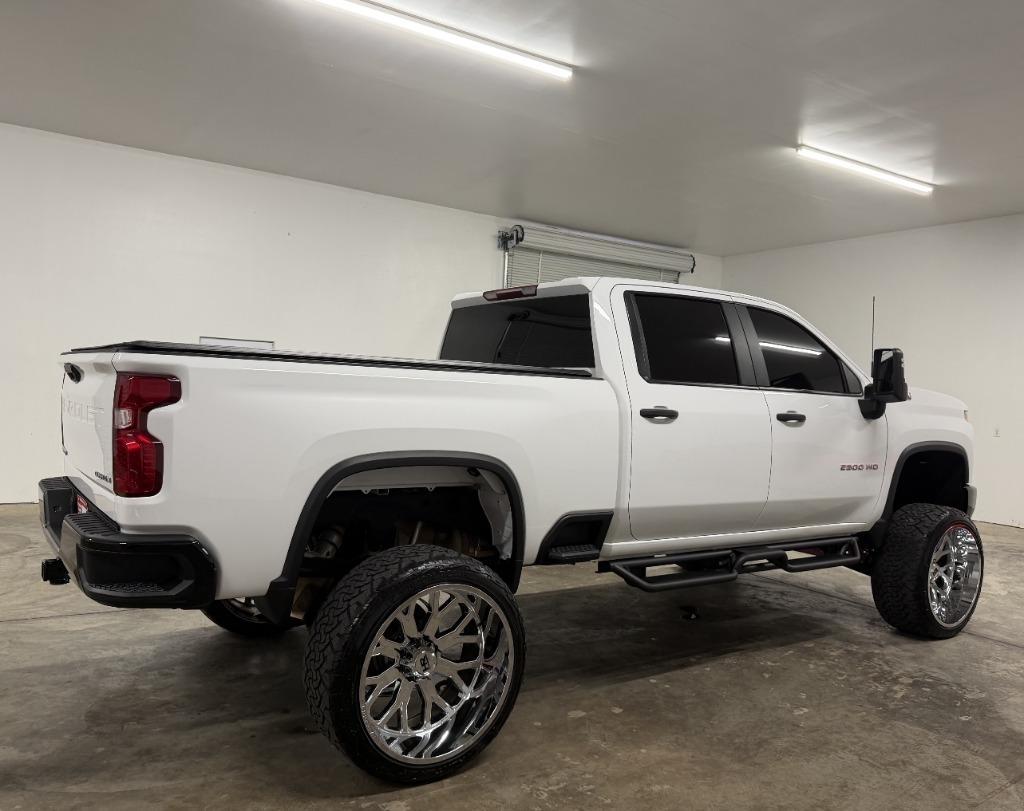 Chevrolet Silverado 2500HD Custom Crew Cab Long Box 4WD 2025