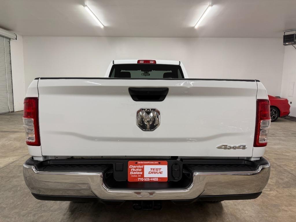 RAM 2500 ST 4WD 2024