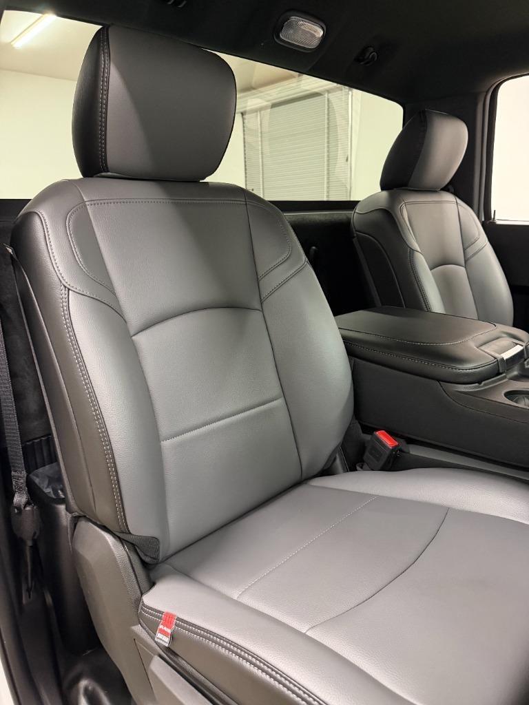 RAM 2500 ST 4WD 2024