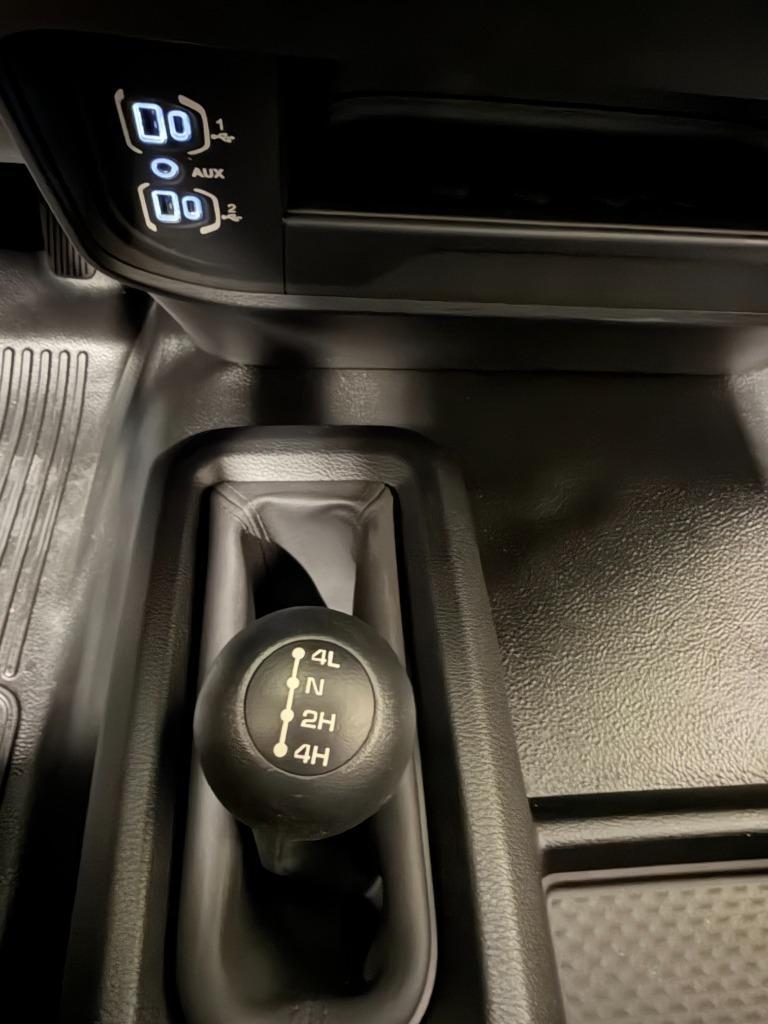 RAM 2500 ST 4WD 2024