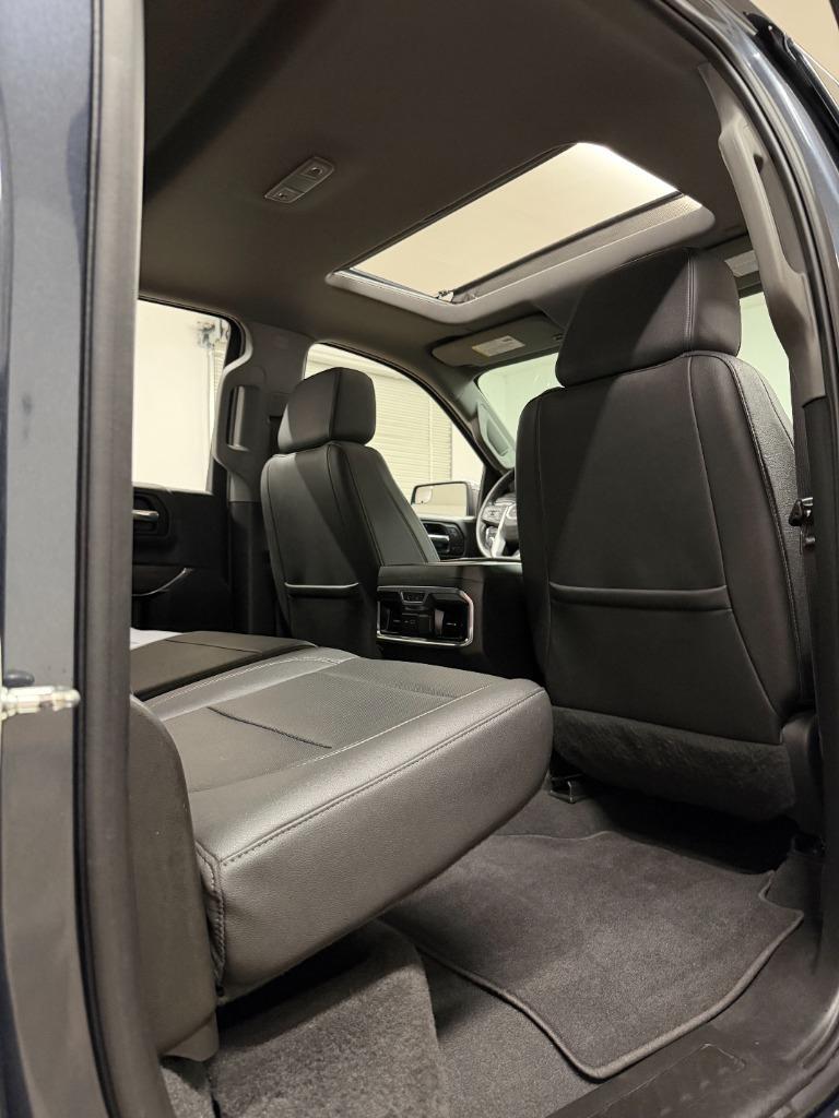 GMC Sierra 1500 SLT Crew Cab Short Box 4WD 2021