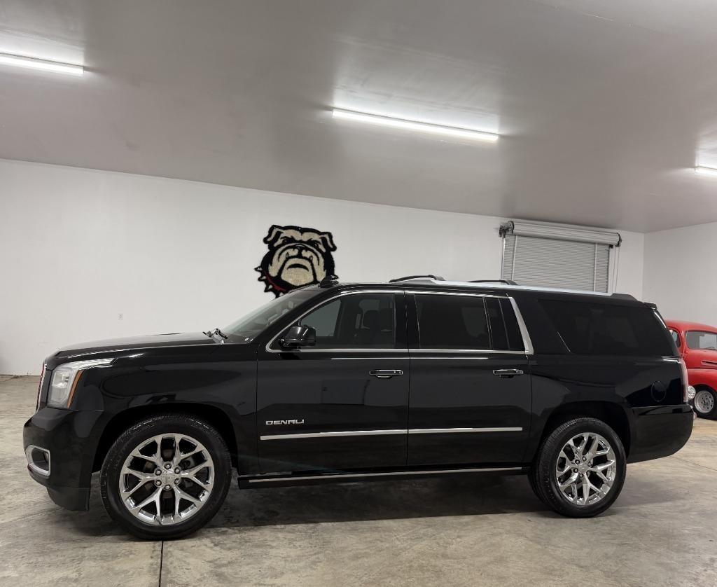GMC Yukon XL Denali 2WD 2019
