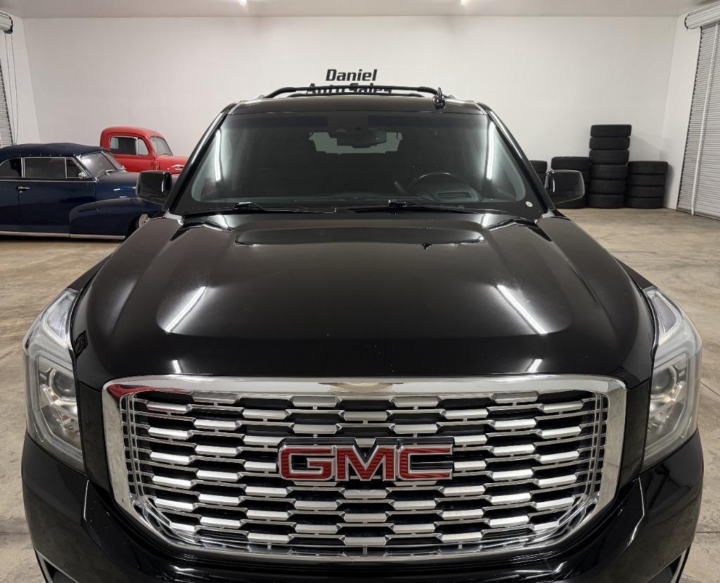 GMC Yukon XL Denali 2WD 2019
