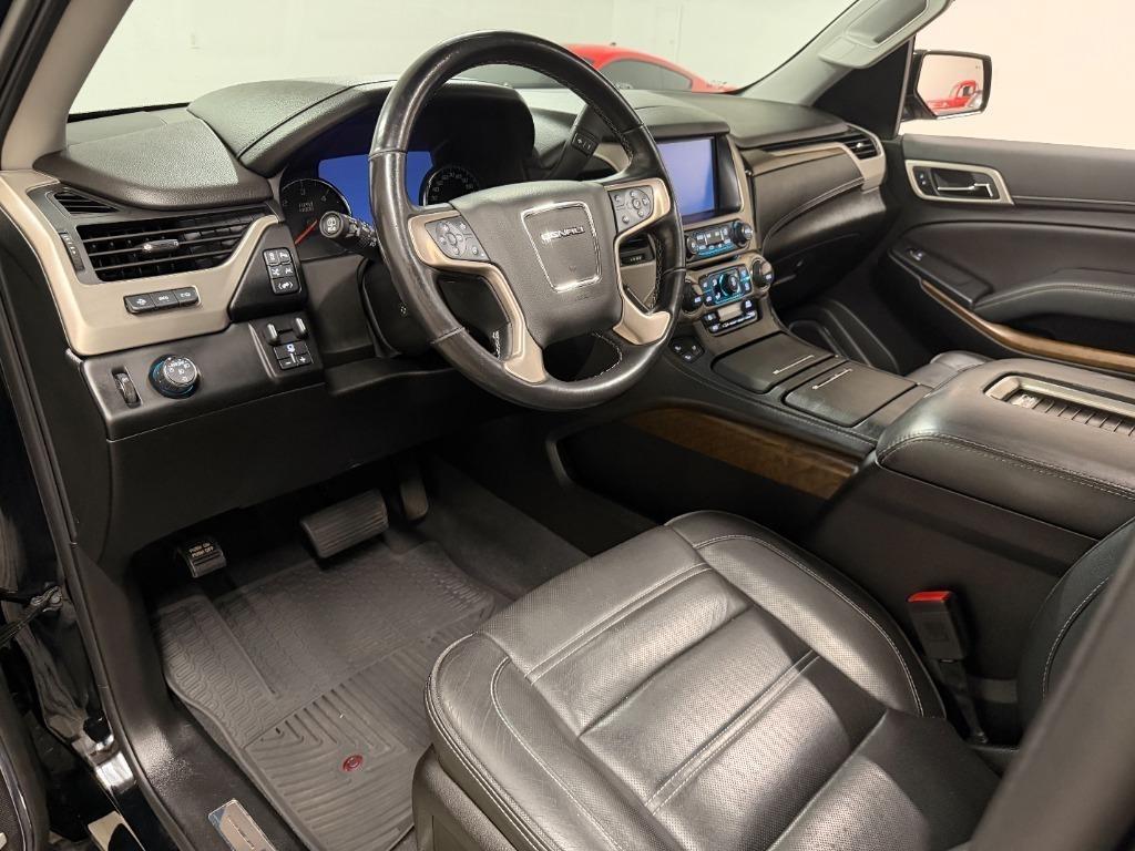 GMC Yukon XL Denali 2WD 2019