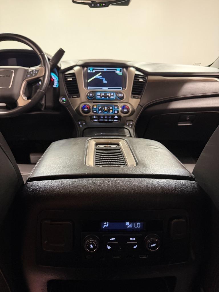 GMC Yukon XL Denali 2WD 2019