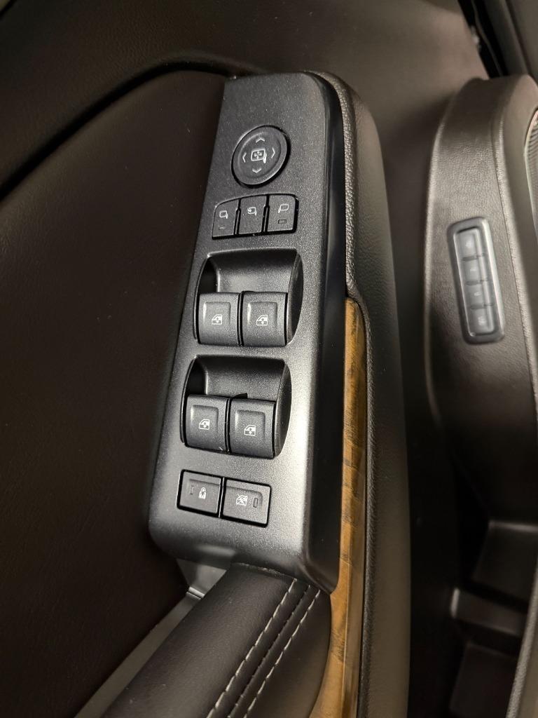 GMC Yukon XL Denali 2WD 2019