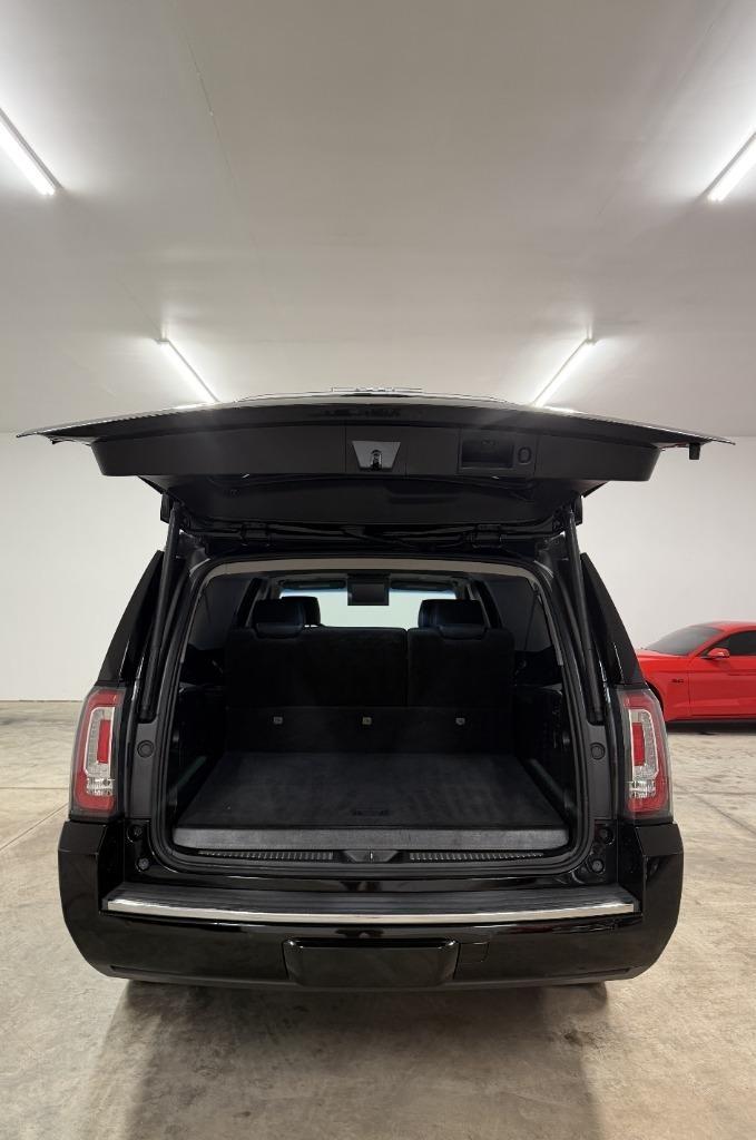 GMC Yukon XL Denali 2WD 2019