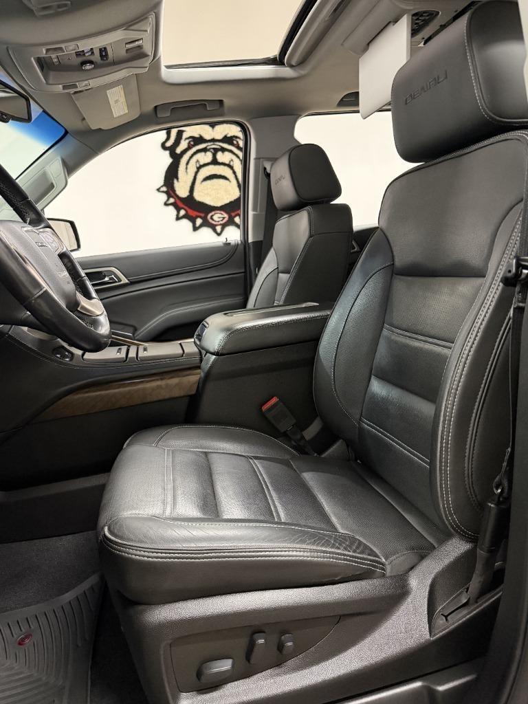 GMC Yukon XL Denali 2WD 2019