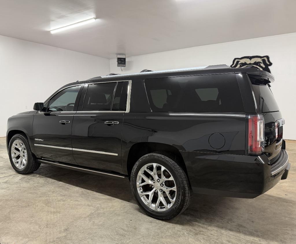GMC Yukon XL Denali 2WD 2019