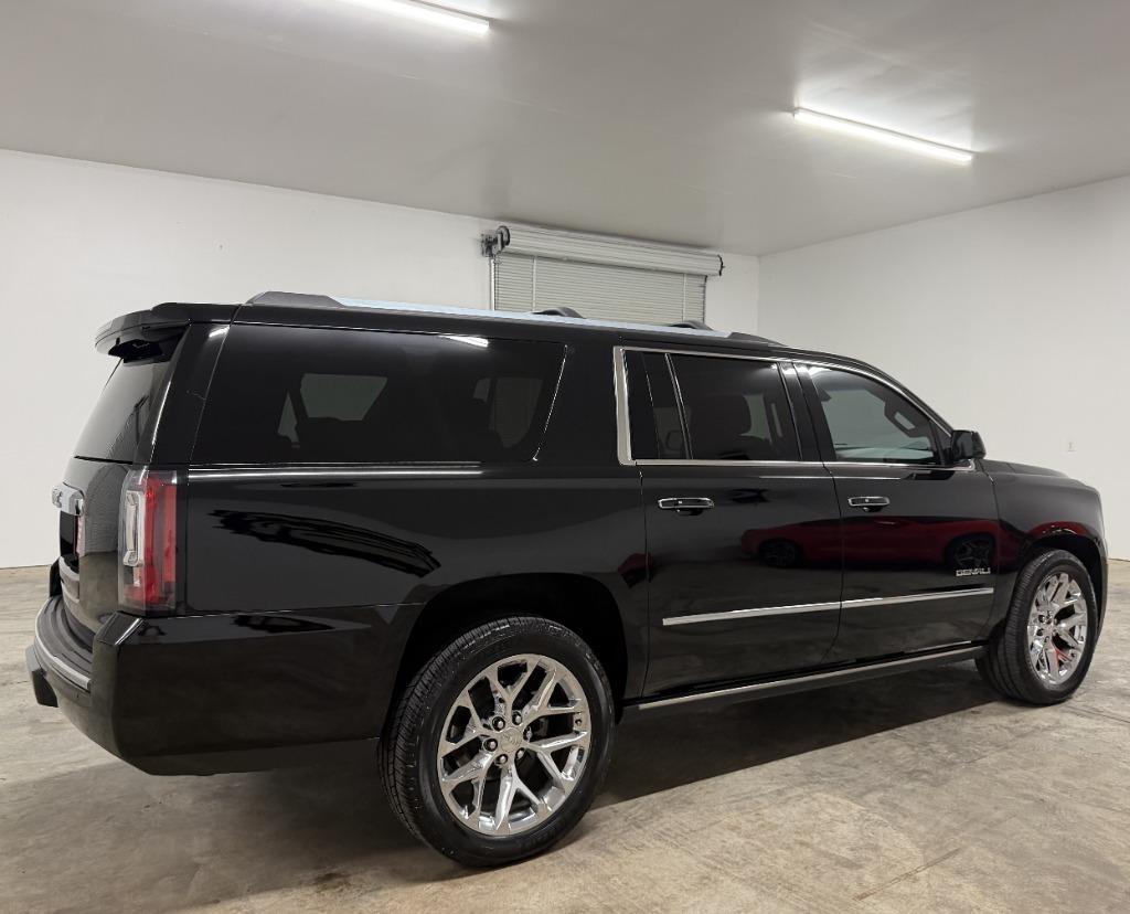 GMC Yukon XL Denali 2WD 2019