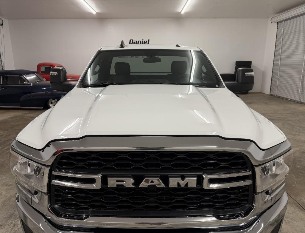 RAM 2500 ST 4WD 2024