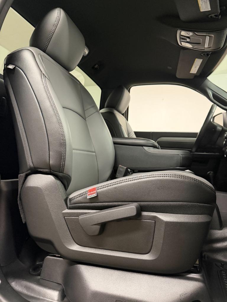 RAM 2500 ST 4WD 2024